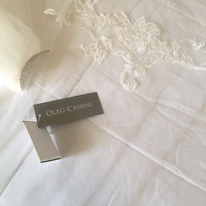 Cathedral wedding veil